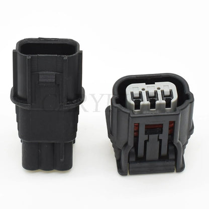 3-Pin waterproof automotive ignition coil socket plug 6189-7037 6188-4775 installed in car wiring harness for secure electrical connection