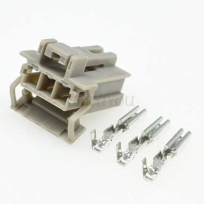 Waterproof 3-pin reversing lamp connector for reliable automotive electrical connections
