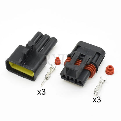3-Pin sealed auto connector installed in vehicle highlighting male and female plug connection