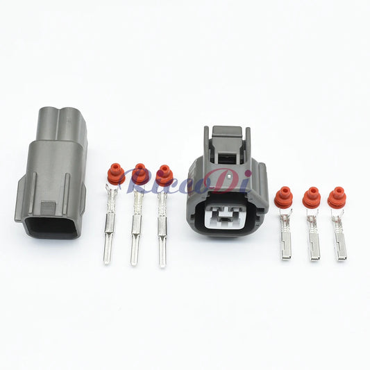 Close-up of 3-way male and female terminals in waterproof auto connector wire harness plug for Hyundai-Kia Elantra IX35