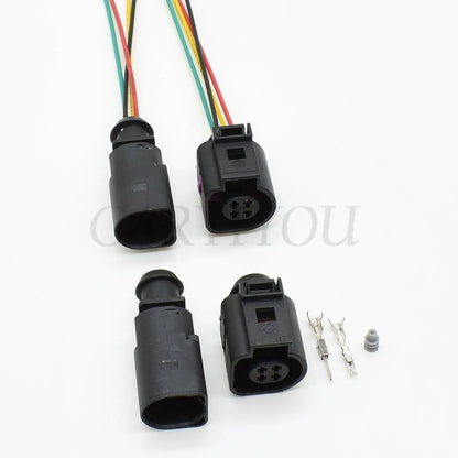 Plastic housing structure of 4 Hole male female 1.5mm water temperature sensor plug connector 4B0 973 812 4B0973812 4B0 973 712 for VW