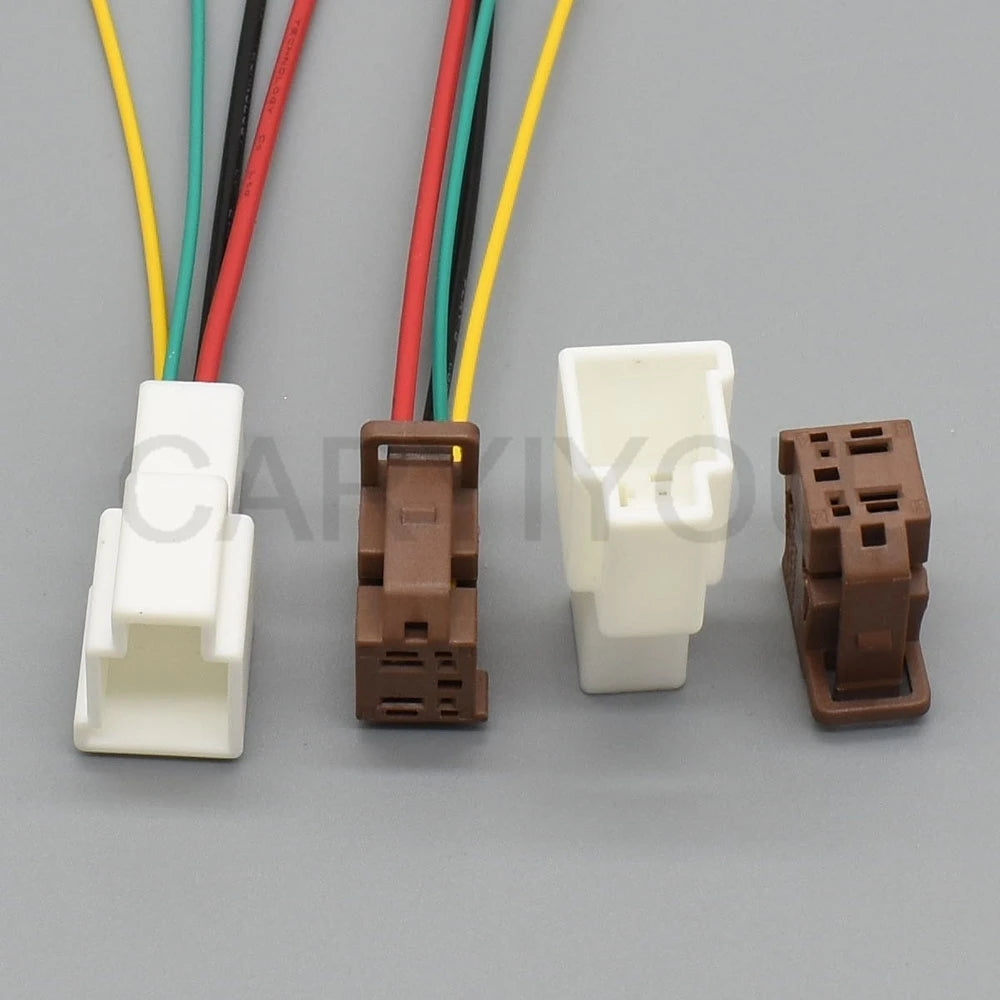 Demonstration of connecting 4 Pin Automotive Electrical Wire Connector Male Female for Car Seat Lift Adjustment Harness 6098-2830