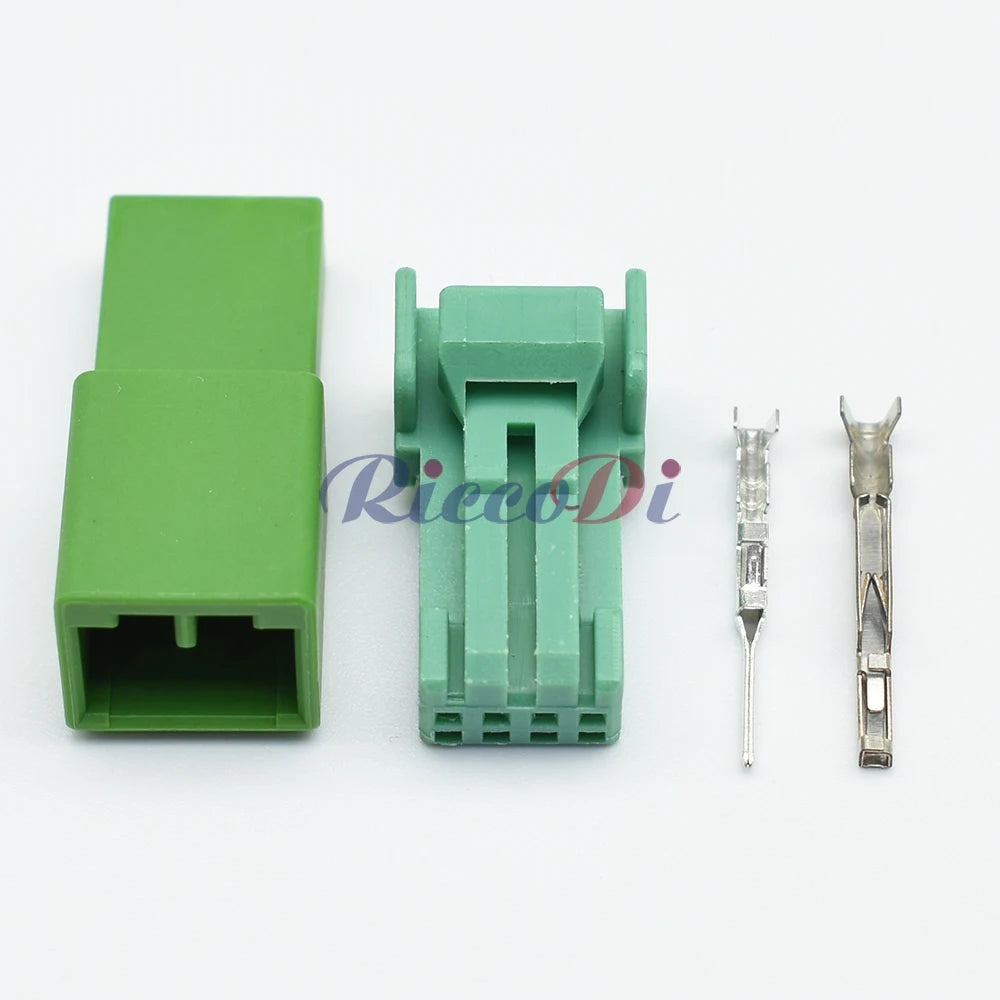 IL-AG5-4S-S3C1 IL-AG5-4P-S3T2 4 pin automotive fog light switch plug socket connector used in Toyota Honda car wiring systems