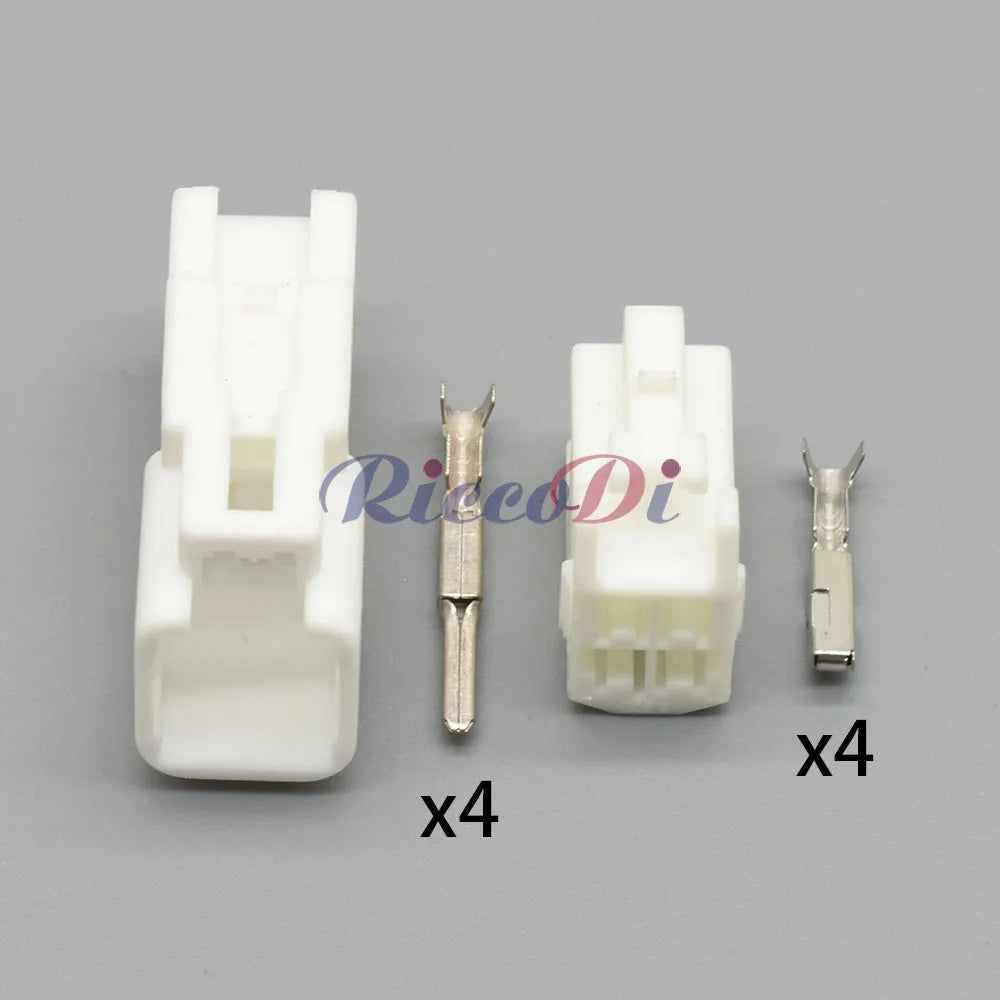 Close-up of 4 Pin Automotive Connector 6520-0349 7282-1042 SRS Air Spring terminals for Toyota Lexus