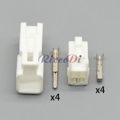 Close-up of 4 Pin Automotive Connector 6520-0349 7282-1042 SRS Air Spring terminals for Toyota Lexus