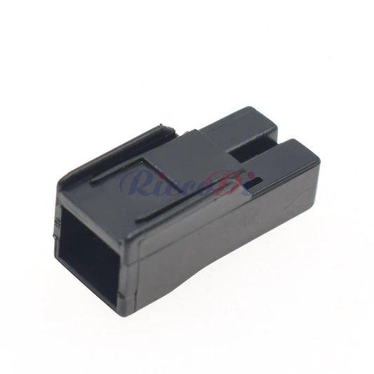 Female terminal detail of 6.3mm automotive wiring connector harness socket for stable connection
