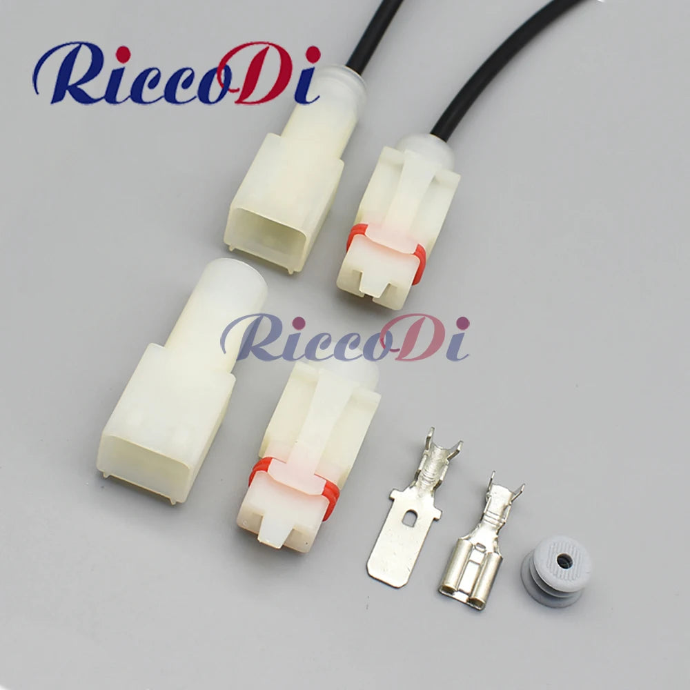 7.8mm waterproof automotive cable harness connector with male and female socket plug for secure vehicle wiring