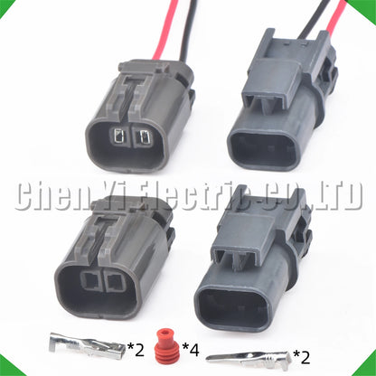 7122-1824-40 2 pin fuel pump connector for Mazda