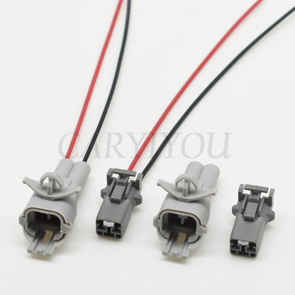 Demonstration of 7283-8227-40 connector fitting into car electrical wiring for waterproof protection