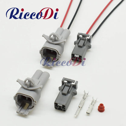 Overview of 7283-8227-40 2-pin waterproof automotive wire connector for car electrical systems