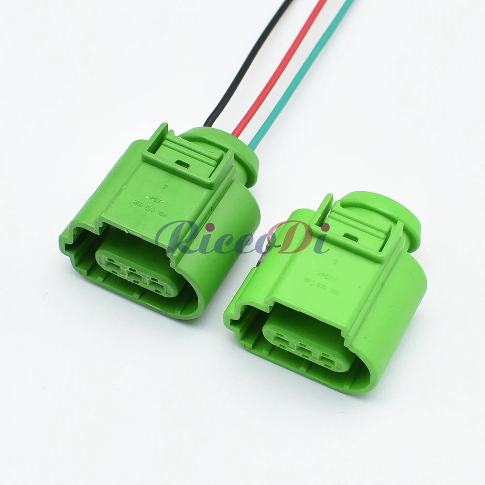 Plastic and waterproof housing of 8E0973703 8E0 973 703B 8E0973703B 3 pin automotive sensor connector plug for VW Audi
