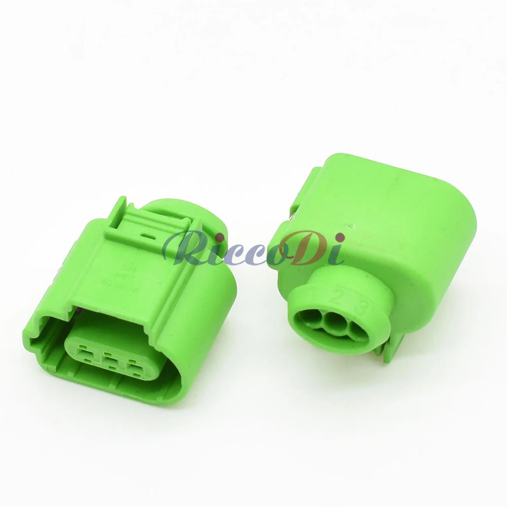 Close-up of 8E0973703 8E0 973 703B 8E0973703B 3 pin automotive waterproof sensor connector terminals for VW Audi