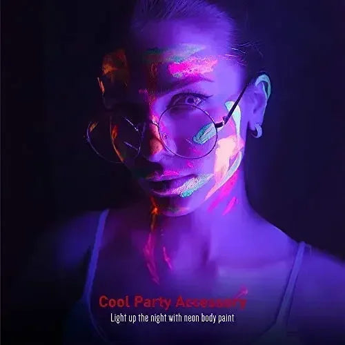9-51 LED UV flashlight for detection use