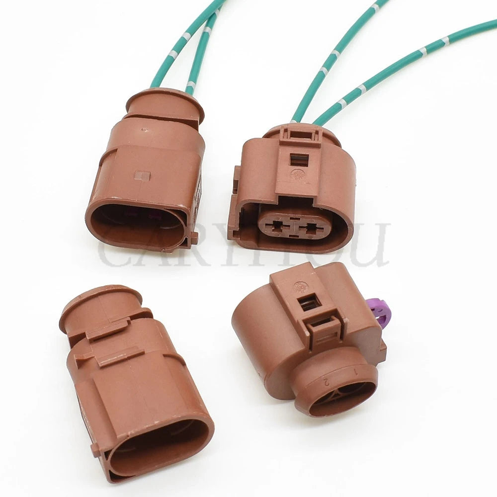 6.3mm terminal interface automotive connector designed for stable fan power connection