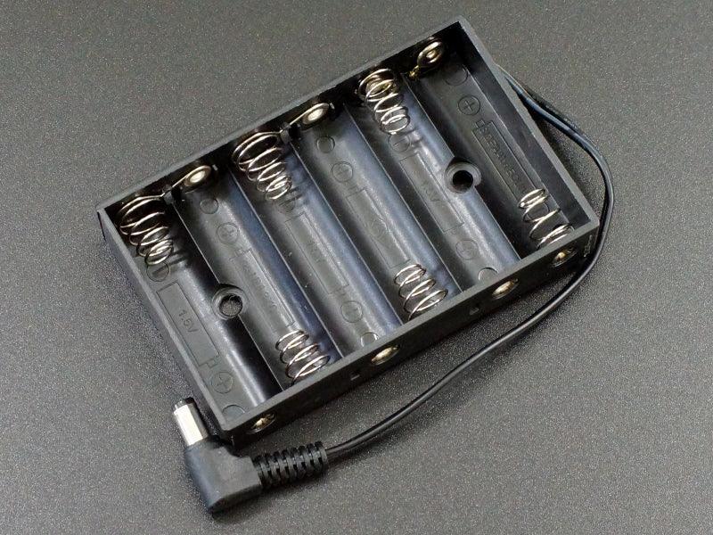 Battery Holder 6 x AA with Right Angle DC Plug