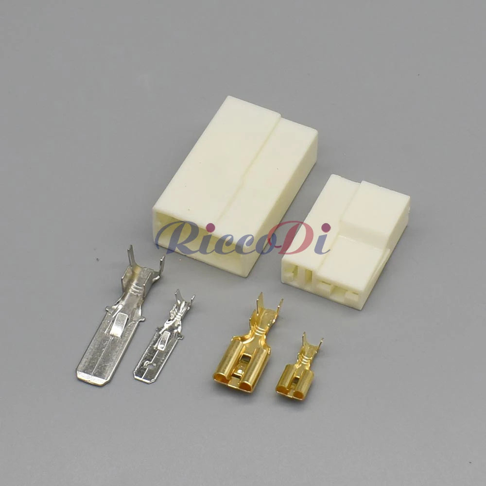 Durable housing of DJ7022A 6.3MM automotive connector plug designed for long-lasting car wiring