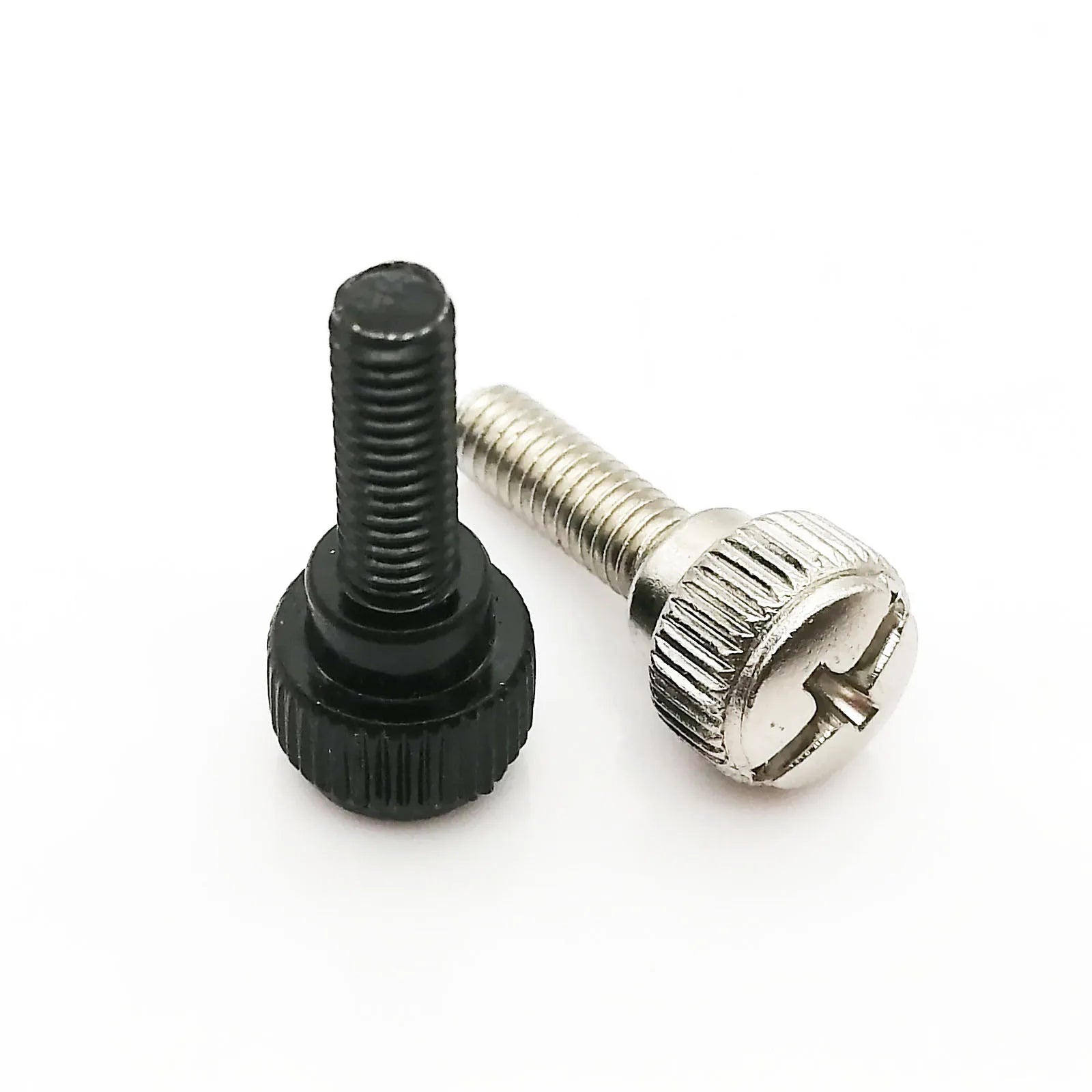 Durable_M3_M4_carbon_steel_thumbscrew_for_DIY_PC_computer_case