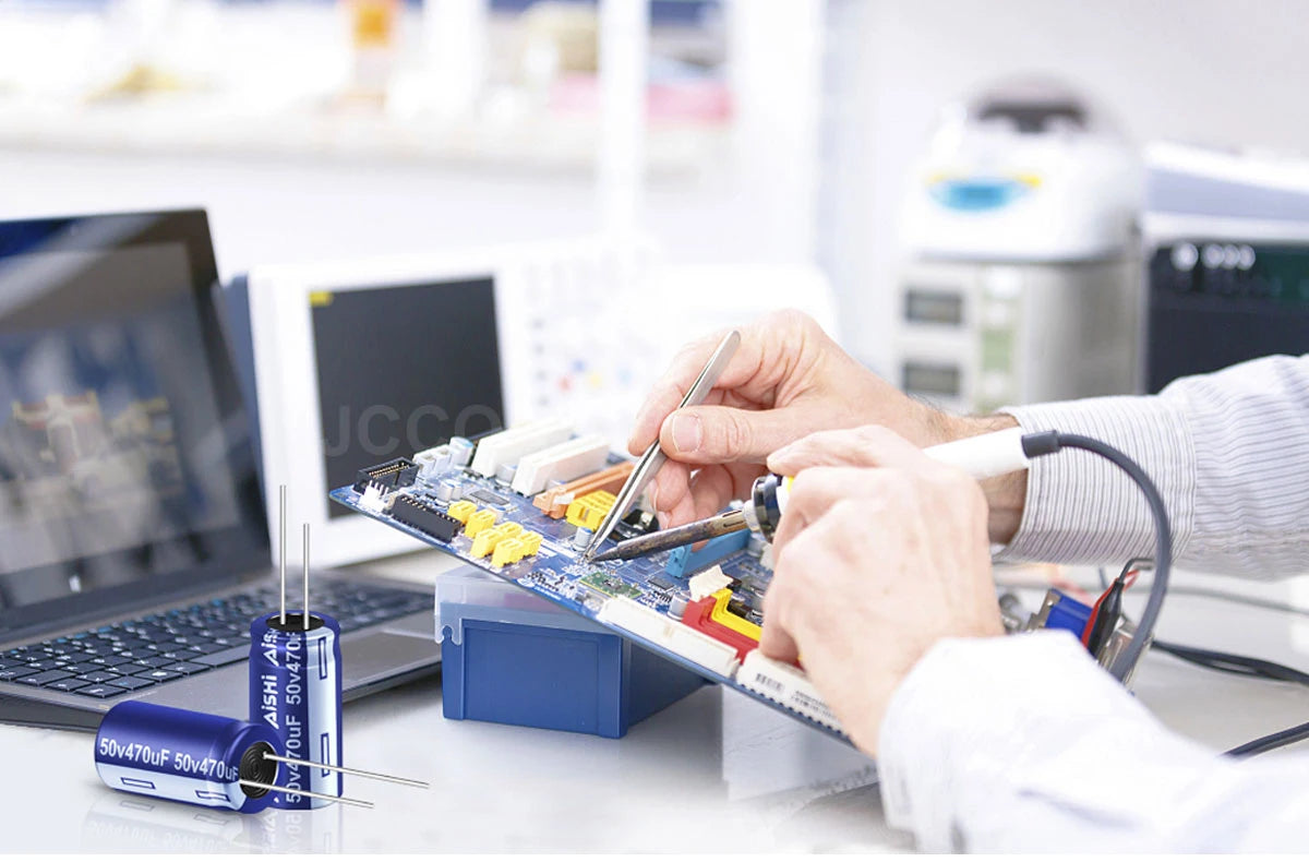 Aluminum Electrolytic Capacitor High Frequency Low ESR 16V–50V Long Service Life 7000 Hours