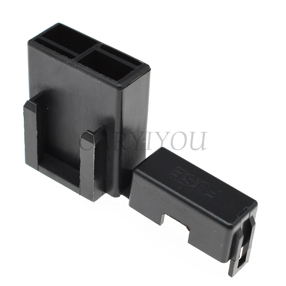 Medium Car Fuse Holder with Terminal Black Lighter Socket Automotive Electrical Frontal BX2017