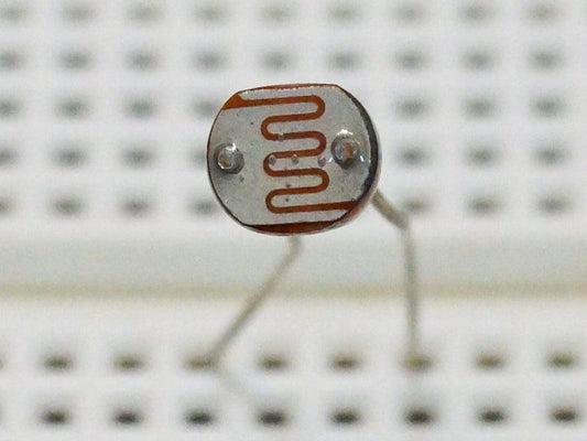 LDR – Light Dependent Resistor 5mm (2-Pack)