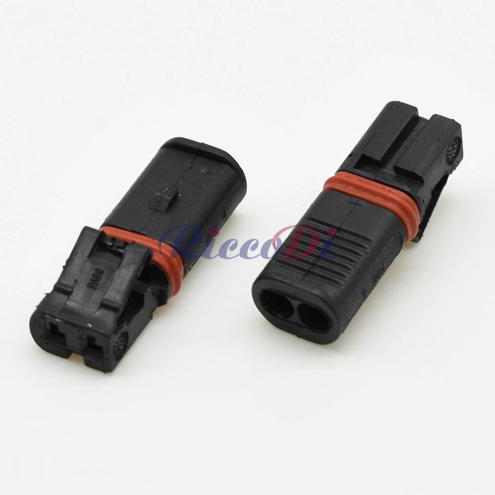 2 pin connector interface for automotive door and turn signal systems Model S1000R