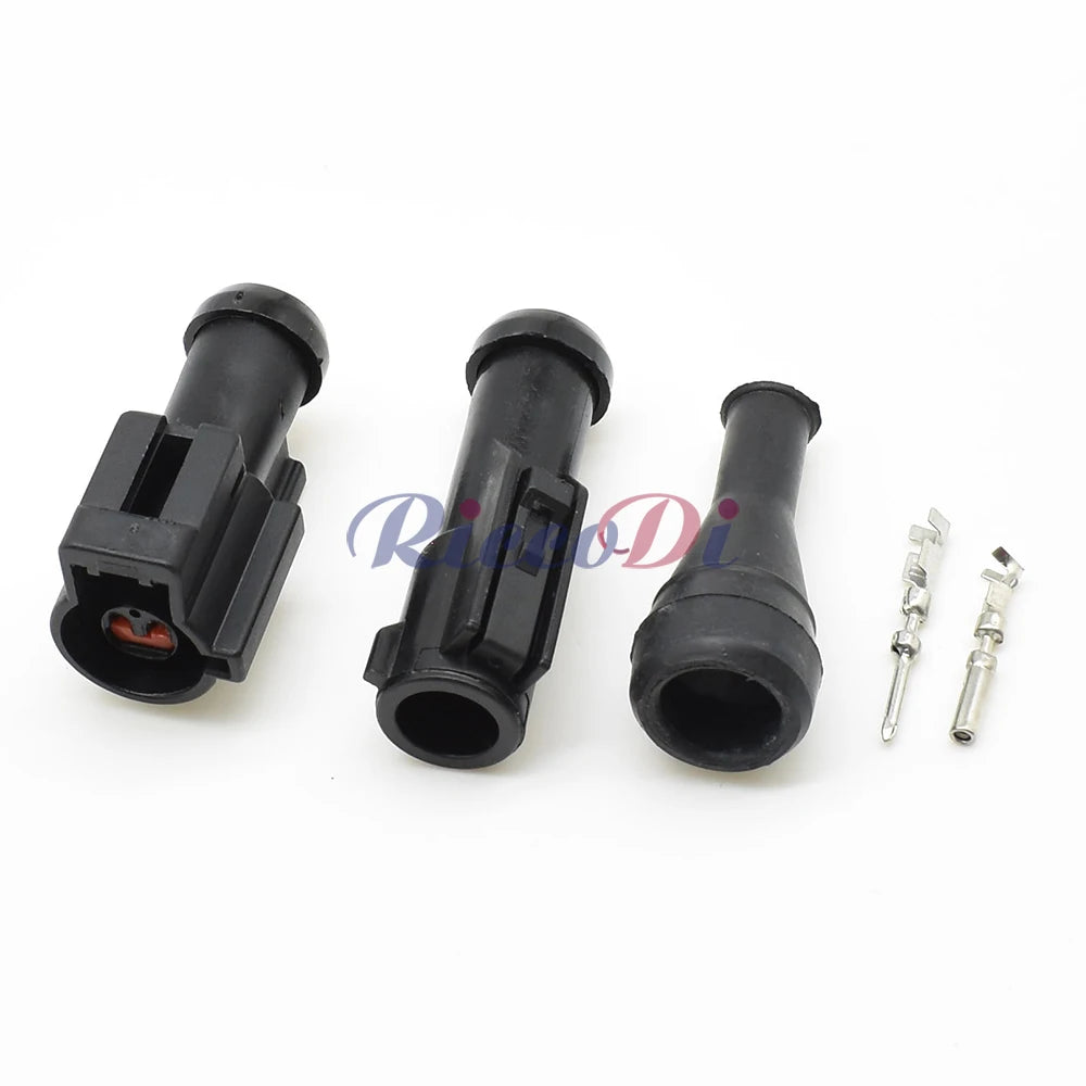 Close-up of terminals on DJ70210-1.5-11/21 waterproof automotive 2 pin sealed connector for reliable connections