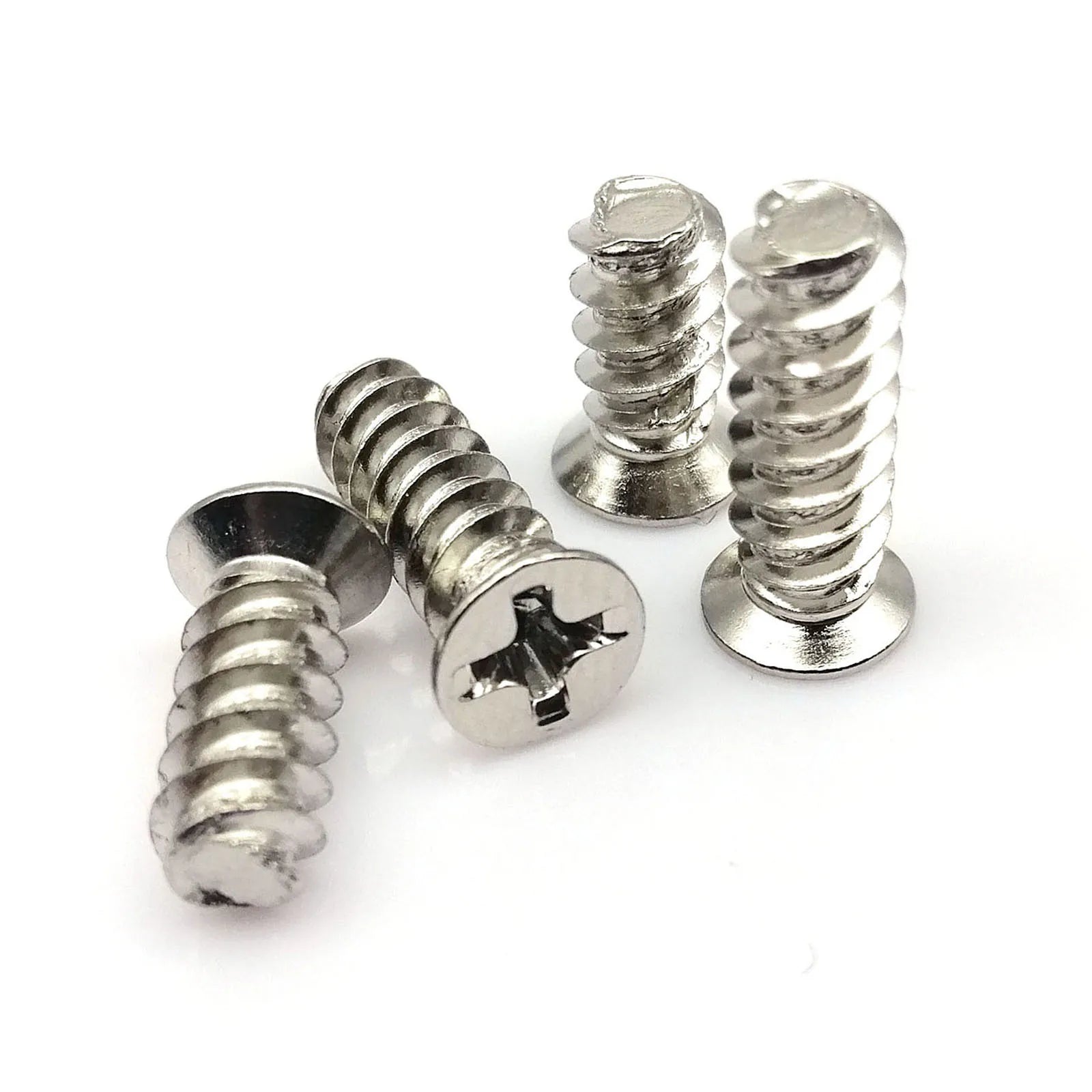 Phillips_head_flat_countersunk_screw_for_PC_case_cooler_fan_mounting_KB4_KB5
