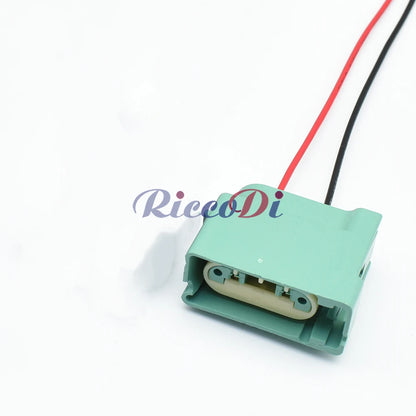 3-Pin Headlight & Turn Signal Connector Pigtail Harness Plug for Ford F-150 Mustang Focus