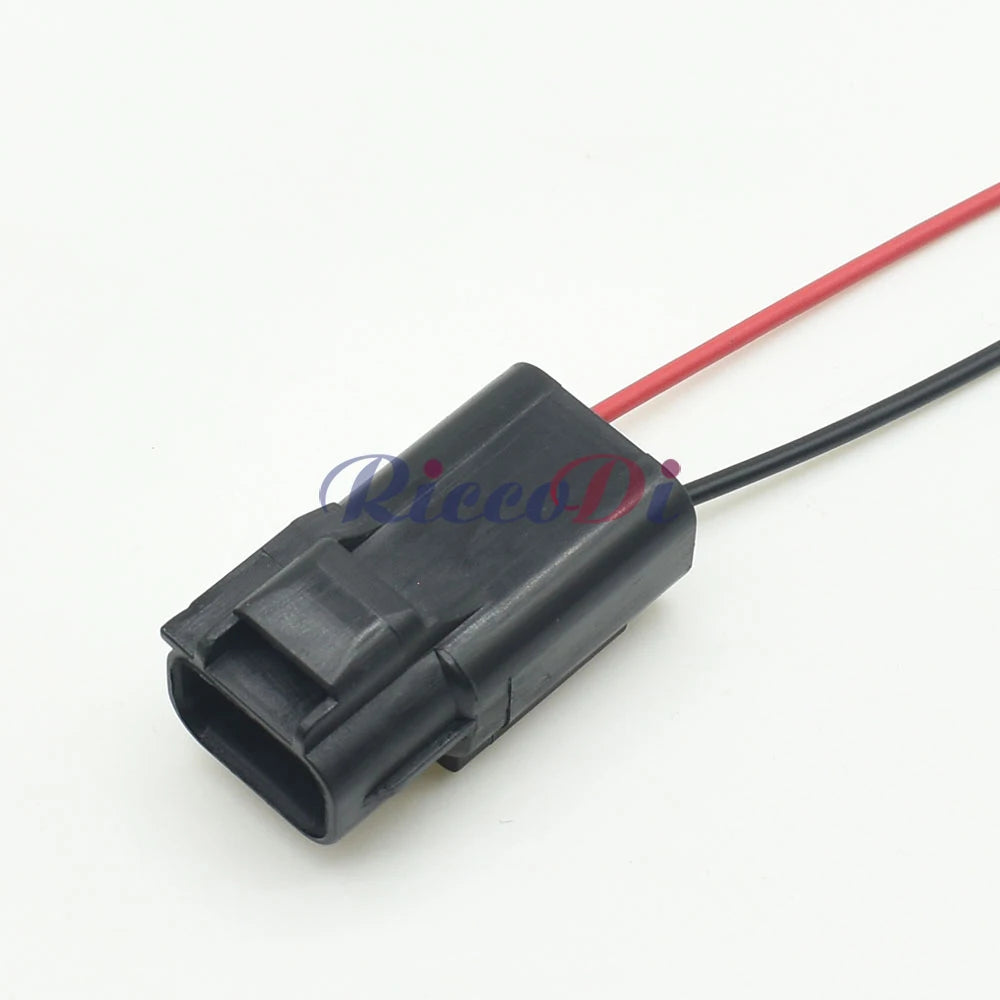 Female Waterproof Automotive Electrical Connector for Car Electronic Cooling Fan Plug 7283-8221-40