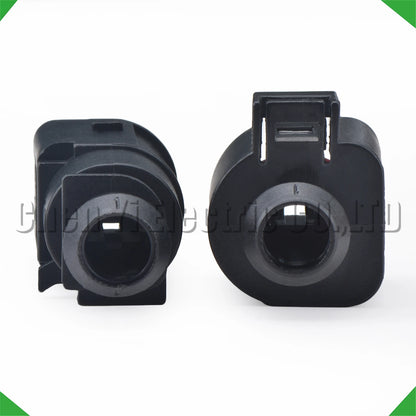 1 Pin Starter Motor Connector 071973751 071973851 for VW Audi