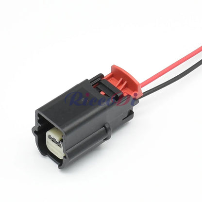 DJ7029Y-0.6-11 / 70230A-1-21 Automotive 2-Pin 0.6mm Wire Connector Set with Terminals