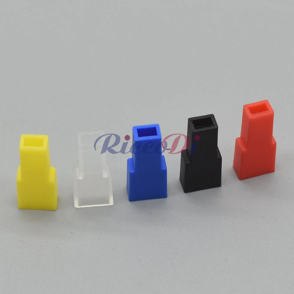 DJ7013B-6.3-21 Automotive Yellow Rectangular Connector — 6.3mm 1-Pin Jacketed Wiring Plug with Terminal