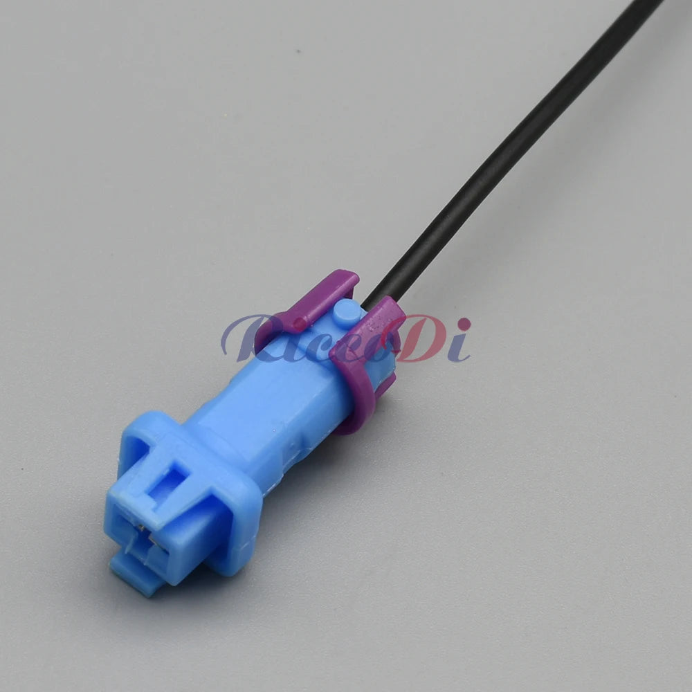 Circular Automotive Air Conditioning Cable Plug Connector Socket Compatible with VW 813972925 / 813972924