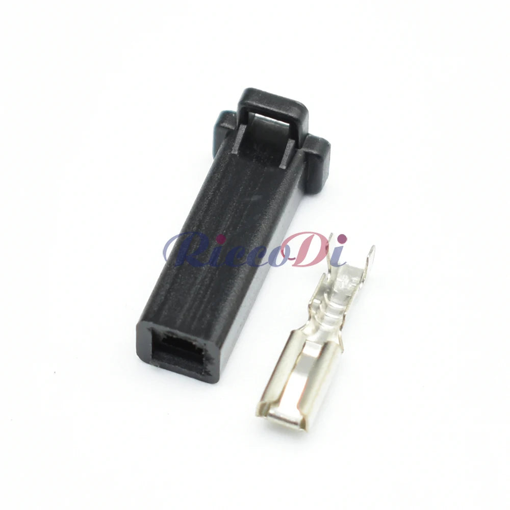1 Pin 2.8mm Waterproof Connector DJ7011A-2.8-11/21 Automotive Wiring Harness with Terminal Block