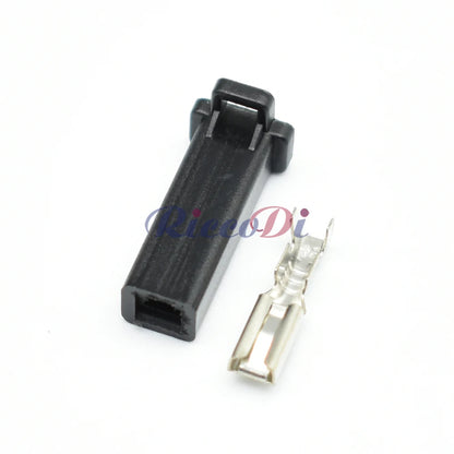 1 Pin 2.8mm Waterproof Connector DJ7011A-2.8-11/21 Automotive Wiring Harness with Terminal Block