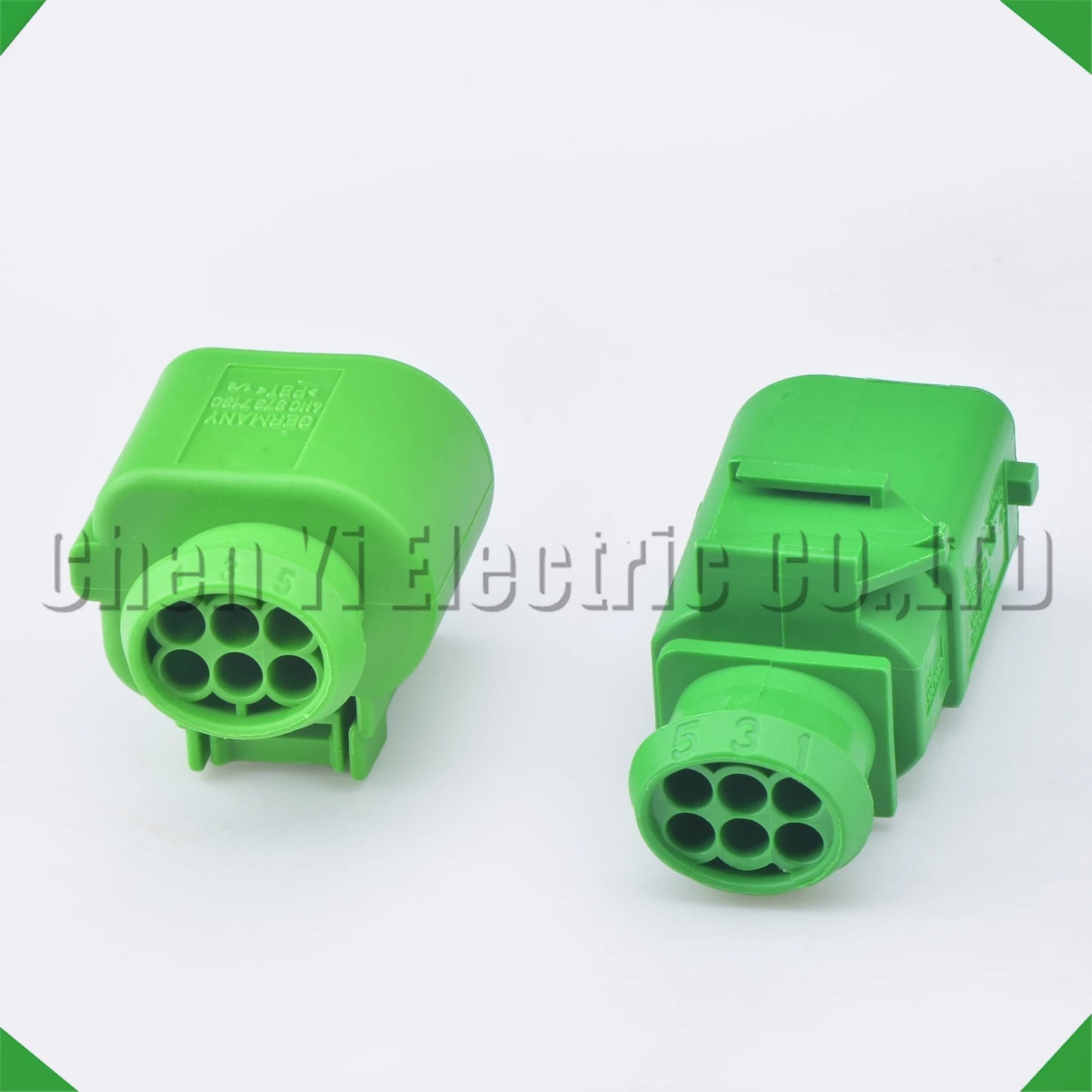 6 Pin Taillight Connector 4H0973713C For VW Audi A4L B8 B9 A5
