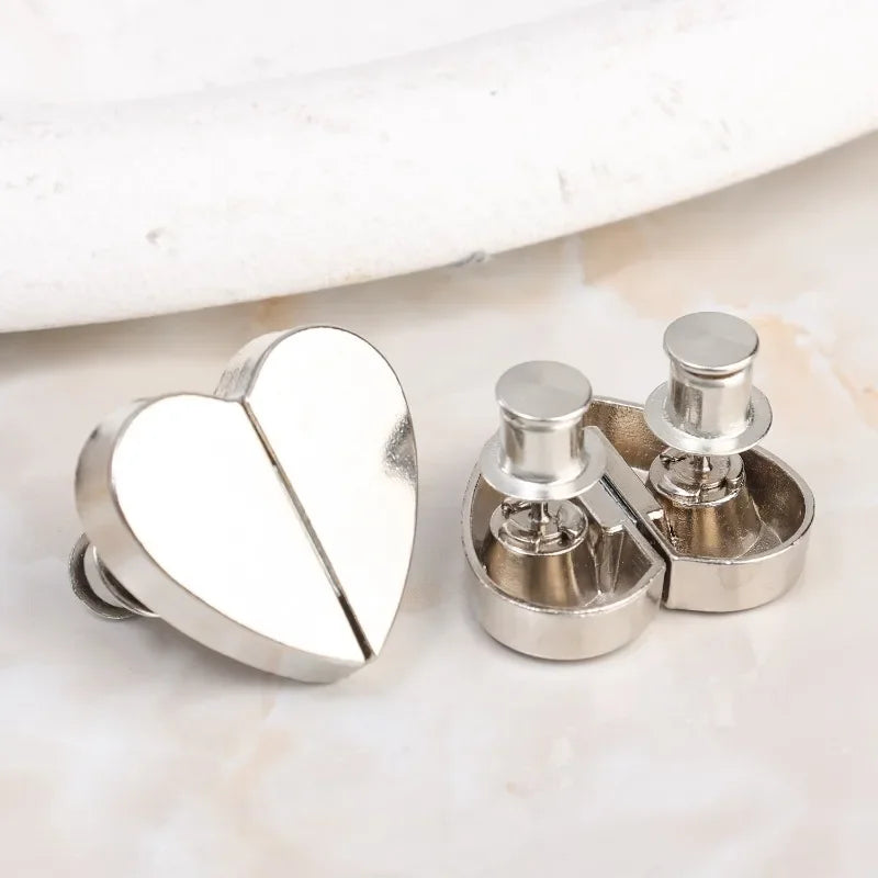 Heart-Shaped Curtain Magnetic Clips — Nail-Free Detachable Window Curtain Magnet Buckle Adjustment Buttons