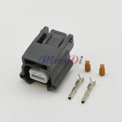DJ7021KA-0.6-11/21 2-Pin Waterproof Wheel Sensor Connector for Nissan Tiida Sylphy