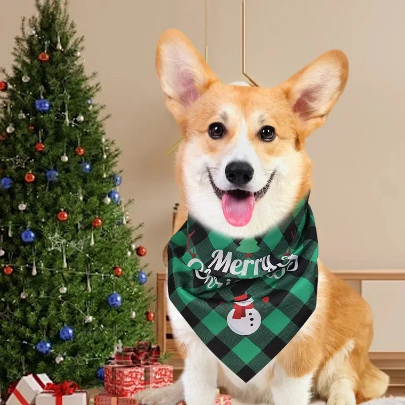 10/1PCS Christmas Dog Cat Triangle Scarf Cartoon Santa Claus snowman Triangle Scarf Pet Saliva Towel Christmas Pet Supplies