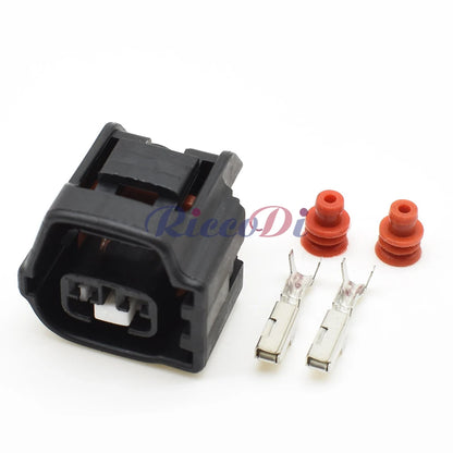 DJ7025A-2.2-11/21 2-Pin Waterproof Connector for Toyota Gearbox Reversing Lamp Temperature Sensor