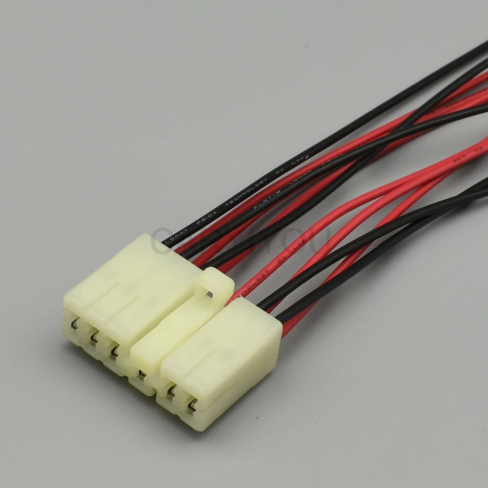 172497-1 / DJ7112-3-21 Automotive 11-Pin Light Yellow Female Connector — Car Audio Plug with Terminal