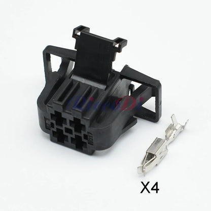 4 Pin 3.5mm Seat Fuel Tank Taillight Connector 1J0972722 DJ7049D-2.8 for VW Audi