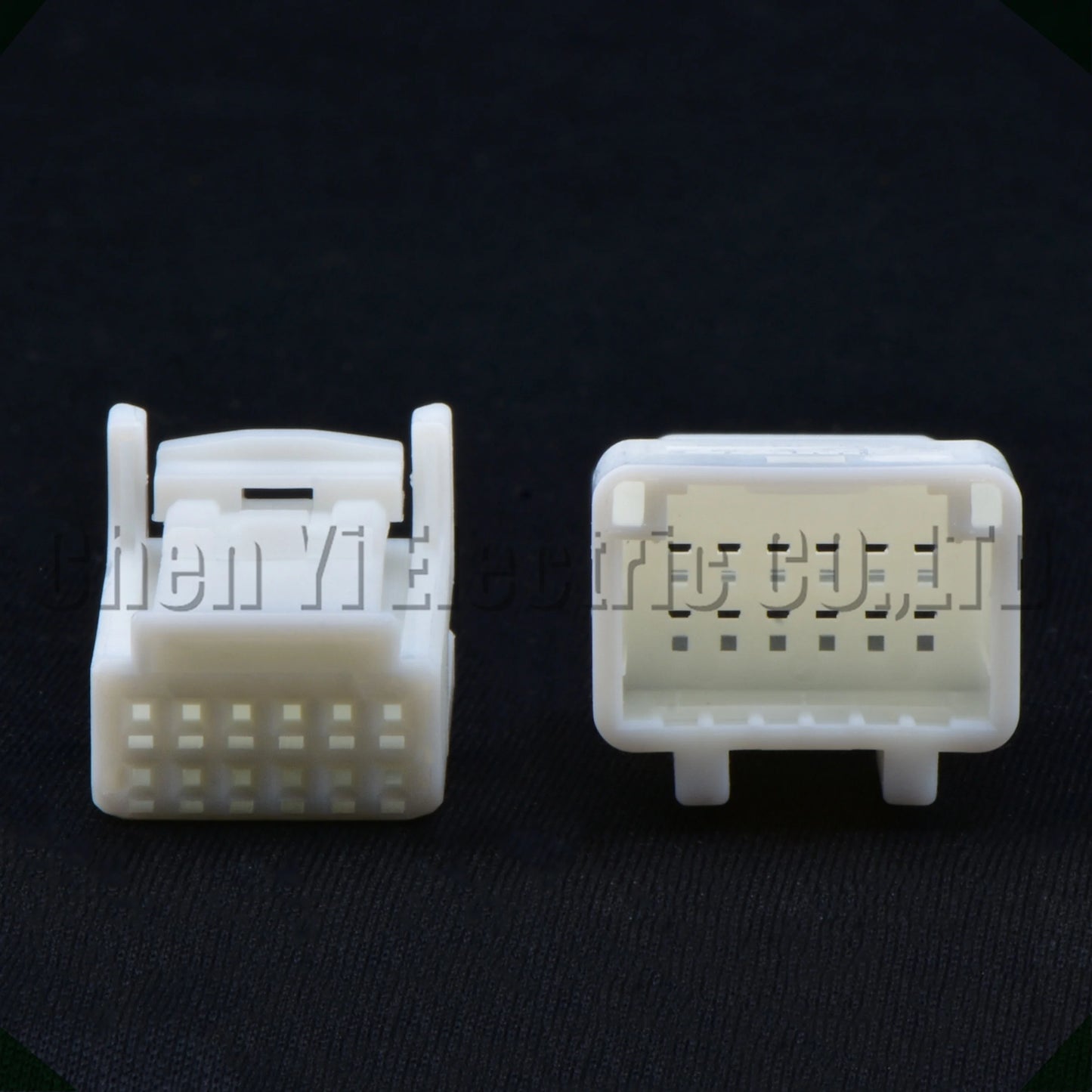 12 Pin Auto Central Control Connector 1318774-1 1318772-1 White Male Female