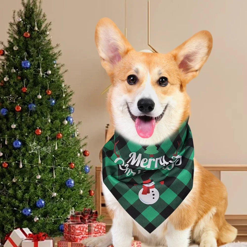 10/1PCS Christmas Dog Cat Triangle Scarf Cartoon Santa Claus snowman Triangle Scarf Pet Saliva Towel Christmas Pet Supplies