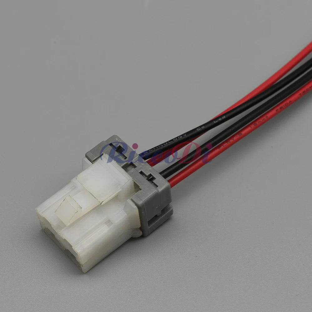 4 Pin Automotive Air Conditioning Heater Blower Resistance Connector Plug DJ7042D-6.3-11/21 for Iveco Baodi Xinyi