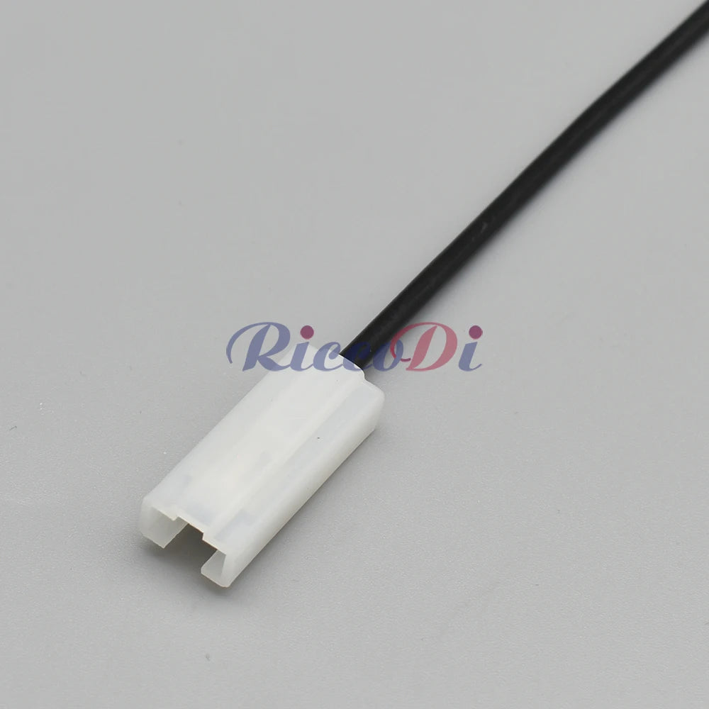 6.3mm Female Automotive Wire Connector Plug with Terminal for Cable, Fuse Box, and Sealed Wiring