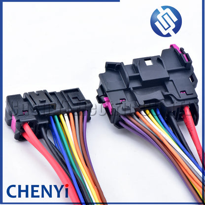 20 Pin Automobile Waterproof Front Door Connector Plug with Wire Harness 8E0972702 / 8E0972701 for Audi A4 A6L A3 A8 Q7 Q3 Q5