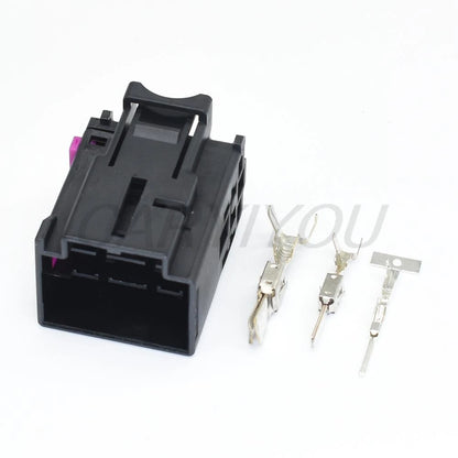 8K0972483 / 4F0972575 Automotive 17-Pin Power Seat Connector — VW / Audi Electric Seat Adjustment Control Plug