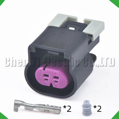 2 Pin Waterproof Oil Pump Connector 15326801 13510085 15326806 13510099
