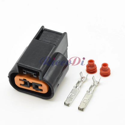 2-Pin Automotive Fog Lamp Connector — Female & Male PB621-02020 / PB625-02027 for Mitsubishi
